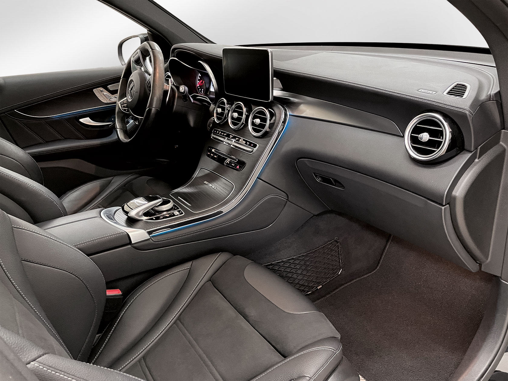Hochzeitsauto mieten Schorndorf: Mercedes GLC AMG Beifahrerseite